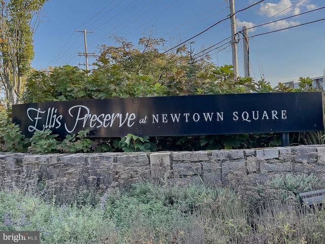 3701 PARRIS BLVD, Newtown Square, PA 19073