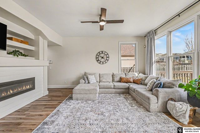 9801 S 28th Avenue, Bellevue, NE 68123