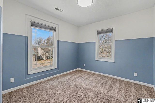 9801 S 28th Avenue, Bellevue, NE 68123