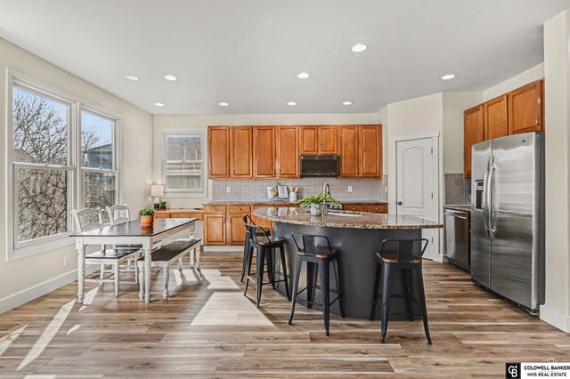 9801 S 28th Avenue, Bellevue, NE 68123