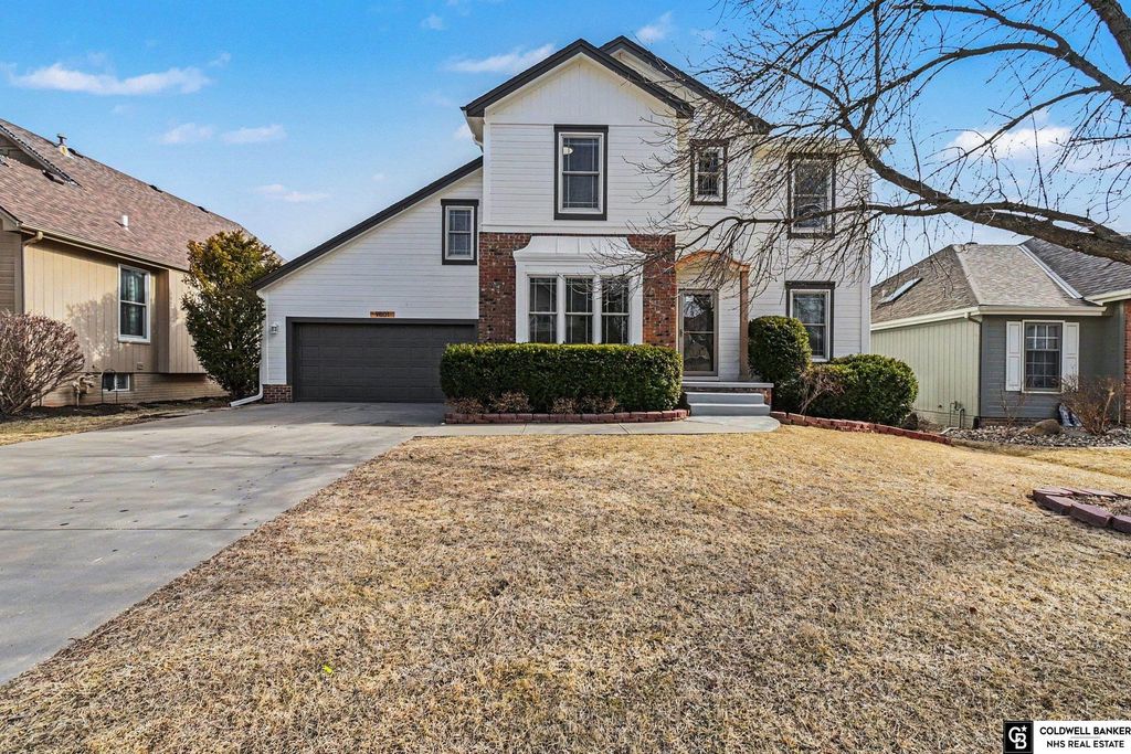 9801 S 28th Avenue, Bellevue, NE 68123