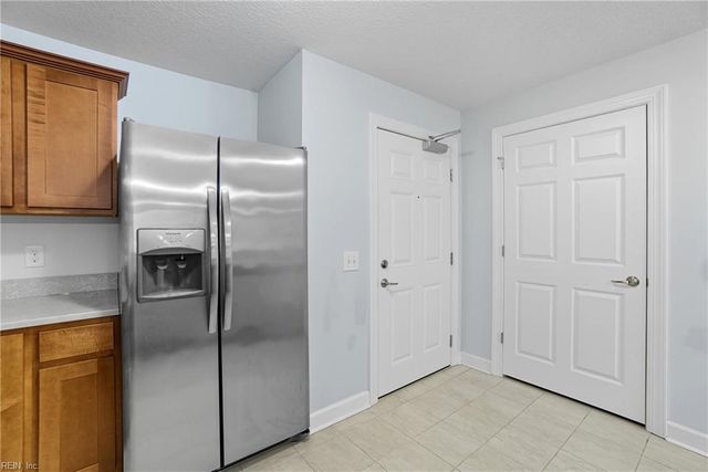 1016 Thoroughgood Way Apt 307, Chesapeake, VA 23324