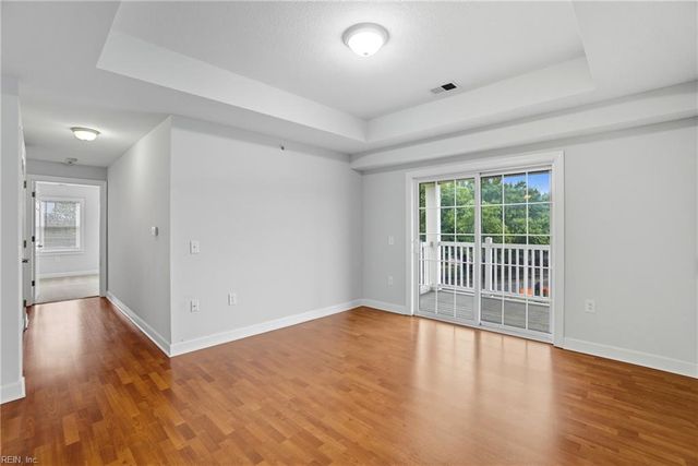 1016 Thoroughgood Way Apt 307, Chesapeake, VA 23324