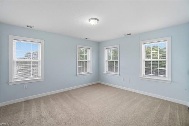 1016 Thoroughgood Way Apt 307, Chesapeake, VA 23324