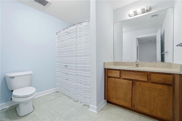 1016 Thoroughgood Way Apt 307, Chesapeake, VA 23324