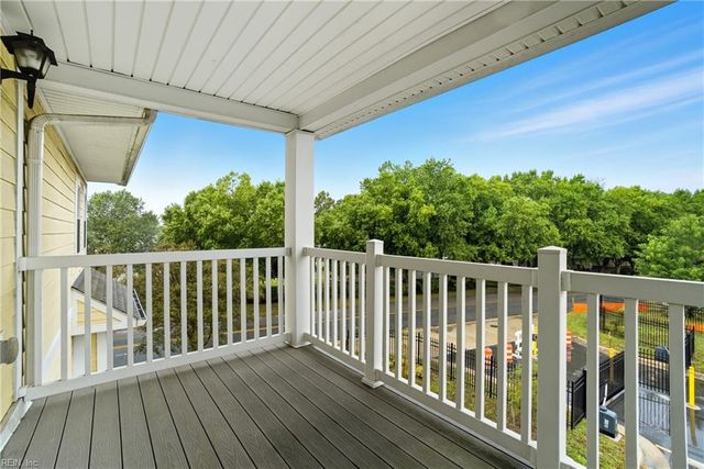 1016 Thoroughgood Way Apt 307, Chesapeake, VA 23324