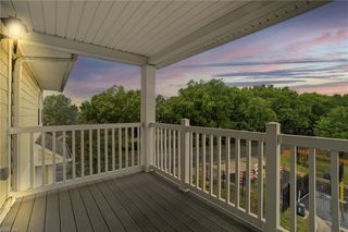 1016 Thoroughgood Way Apt 307, Chesapeake, VA 23324