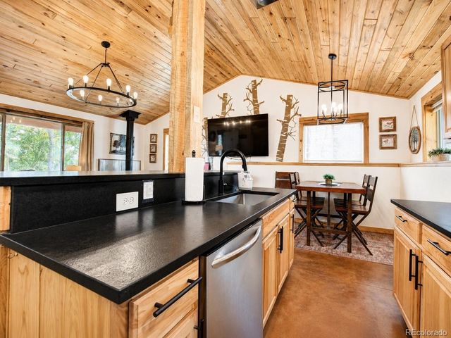 53 Warpath Road, Como, CO 80432