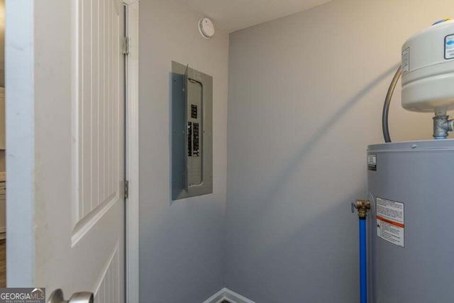 78 Oak Street, Trion, GA 30753