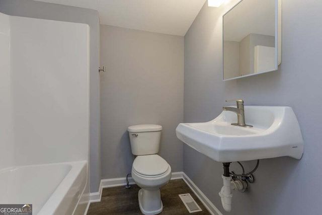 78 Oak Street, Trion, GA 30753