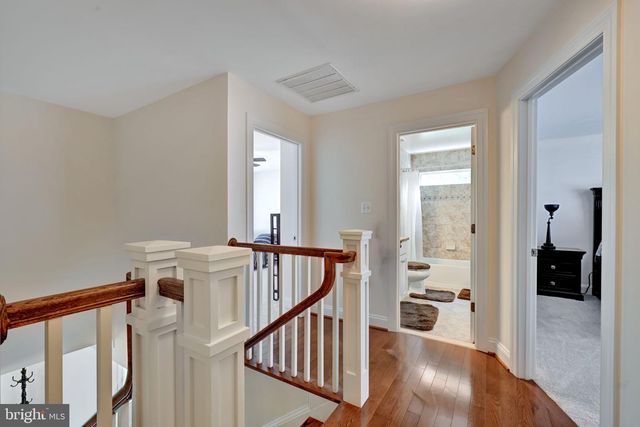 6200 HANOVER AVE, Springfield, VA 22150