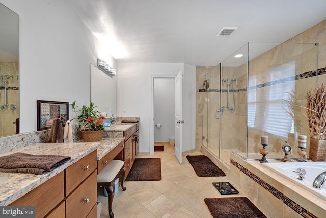6200 HANOVER AVE, Springfield, VA 22150
