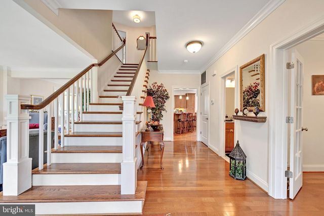6200 HANOVER AVE, Springfield, VA 22150