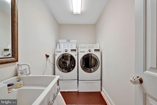 6200 HANOVER AVE, Springfield, VA 22150