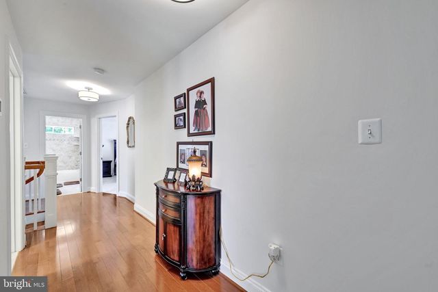 6200 HANOVER AVE, Springfield, VA 22150