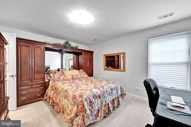6200 HANOVER AVE, Springfield, VA 22150