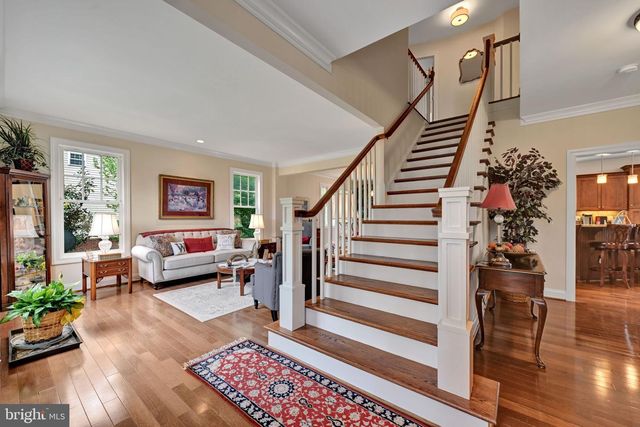 6200 HANOVER AVE, Springfield, VA 22150