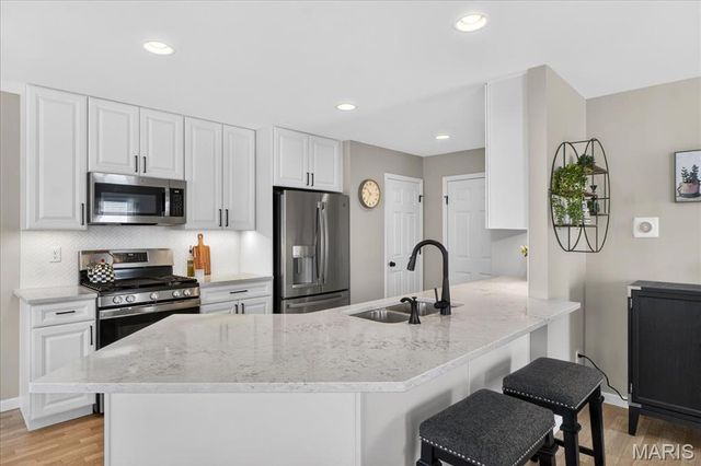 123 Baycrest Court, St Charles, MO 63301