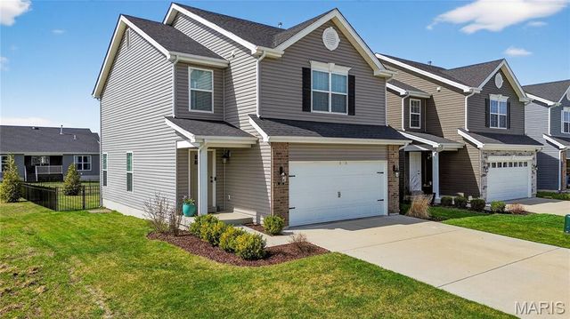 123 Baycrest Court, St Charles, MO 63301