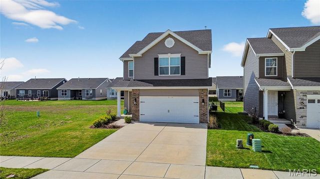 123 Baycrest Court, St Charles, MO 63301