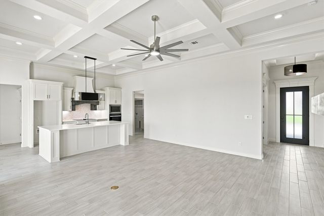 104 Hazlewood Court, Granbury, TX 76049