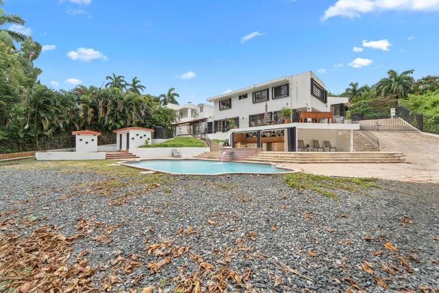 1805 CAMELIA, San Juan, PR 00927