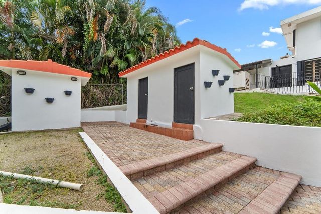 1805 CAMELIA, San Juan, PR 00927