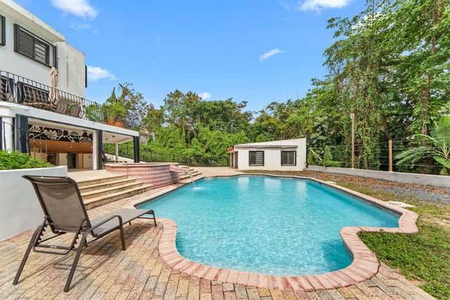 1805 CAMELIA, San Juan, PR 00927