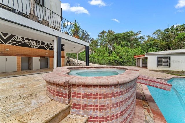 1805 CAMELIA, San Juan, PR 00927