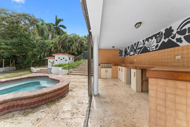 1805 CAMELIA, San Juan, PR 00927