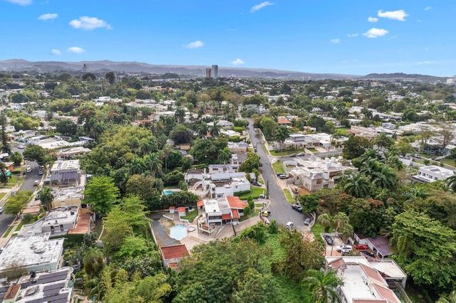 1805 CAMELIA, San Juan, PR 00927