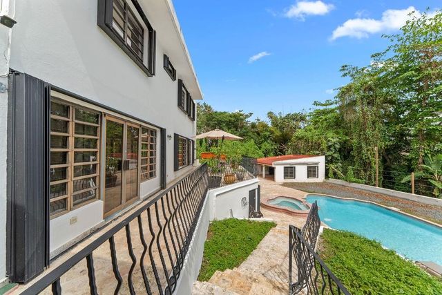 1805 CAMELIA, San Juan, PR 00927