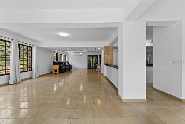 1805 CAMELIA, San Juan, PR 00927