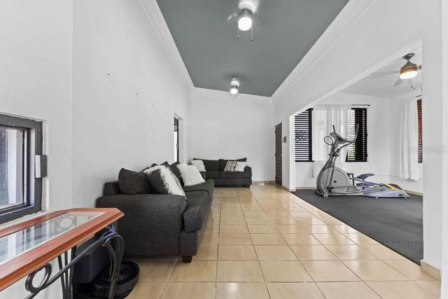 1805 CAMELIA, San Juan, PR 00927