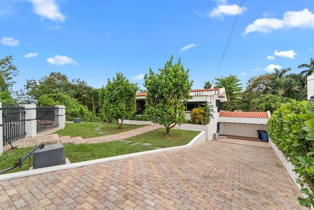 1805 CAMELIA, San Juan, PR 00927