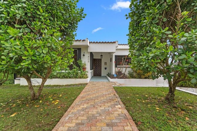 1805 CAMELIA, San Juan, PR 00927