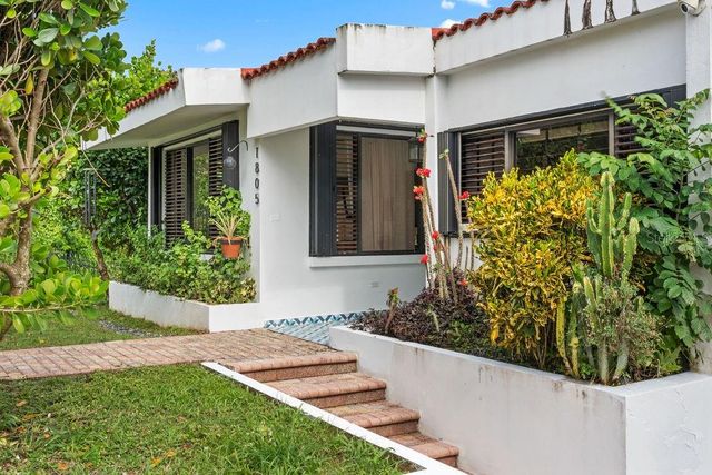 1805 CAMELIA, San Juan, PR 00927