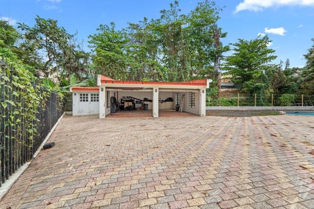 1805 CAMELIA, San Juan, PR 00927