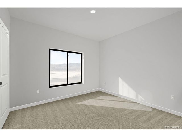 143 Granby Meadow Dr, Granby, CO 80446