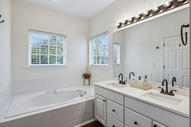 8128 Settlers Way, Nashville, TN 37221