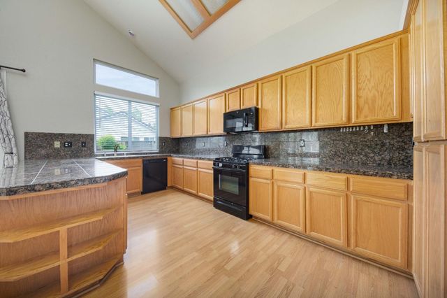 10528 Almanor Cir, Stockton, CA 95219