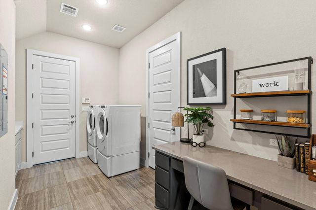 217 Northcrest DR, Liberty Hill, TX 78642