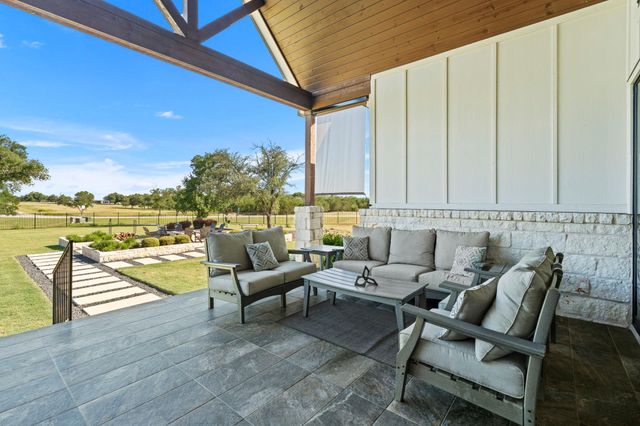 217 Northcrest DR, Liberty Hill, TX 78642