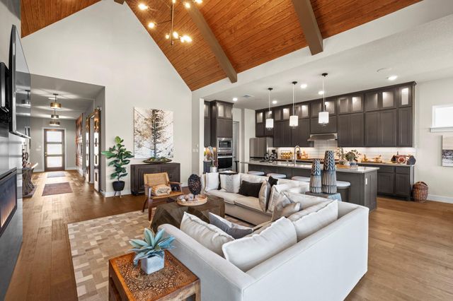217 Northcrest DR, Liberty Hill, TX 78642