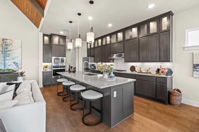 217 Northcrest DR, Liberty Hill, TX 78642