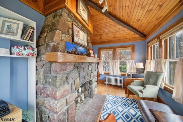 19 CRESTVIEW ROAD, Denville Twp., NJ 07834