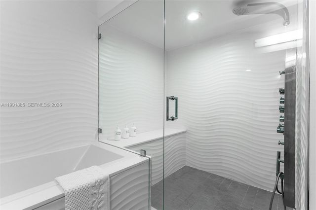 1155 Hillsboro Mile 510, Hillsboro Beach, FL 33062