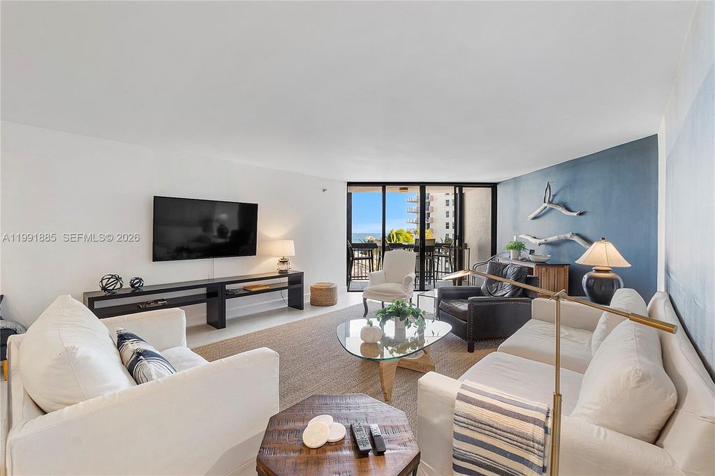 1155 Hillsboro Mile 510, Hillsboro Beach, FL 33062