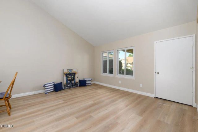 17132 Village 17, Camarillo, CA 93012