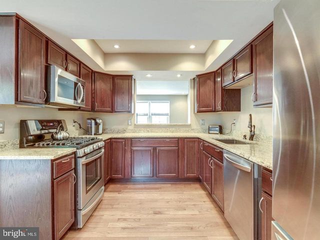 46809 IRONSTONE TER, Sterling, VA 20164